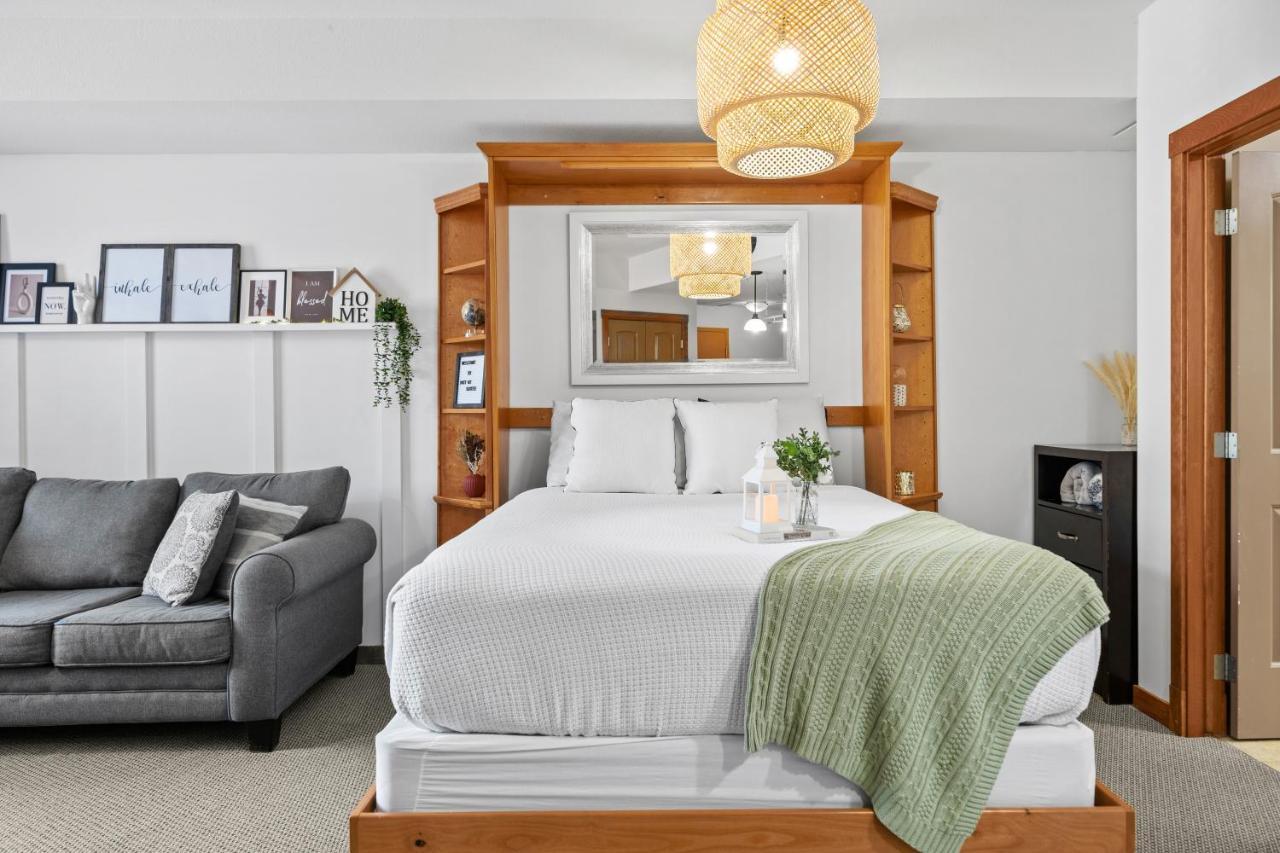⭐️ Luxury Mountain View Studio In Canmore ⭐️ Exterior foto